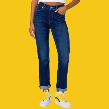 Levi's Women's Classic Straight Jeans (Also Available in Plus)